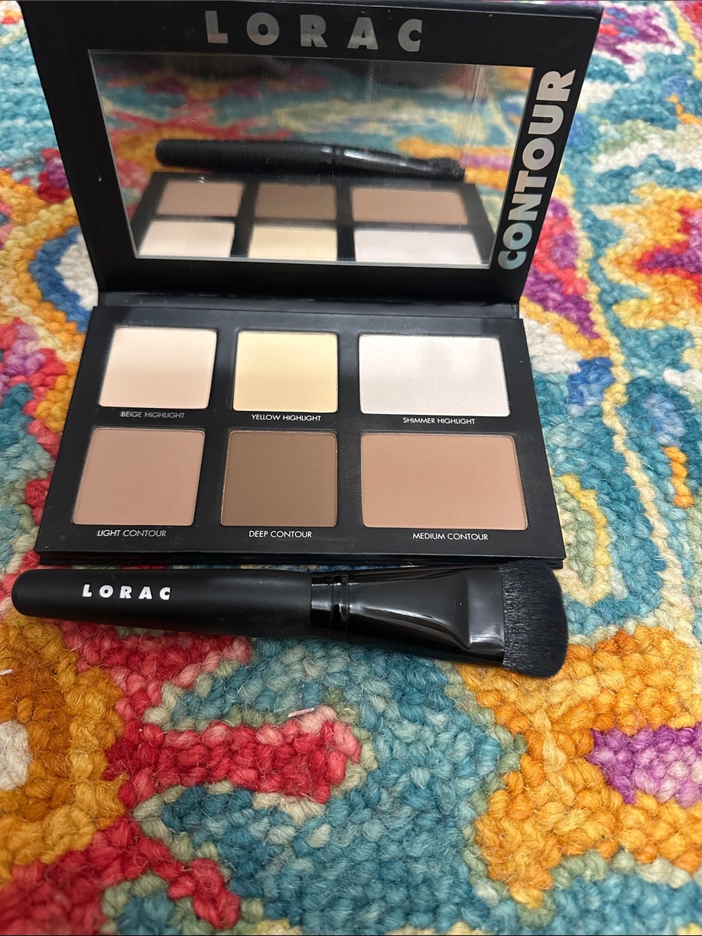 LORAC PRO Contour